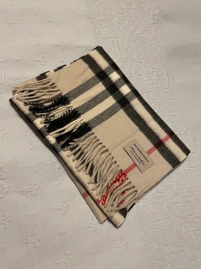 Burberry 100% Cashmere Scarf Made In Scotland
